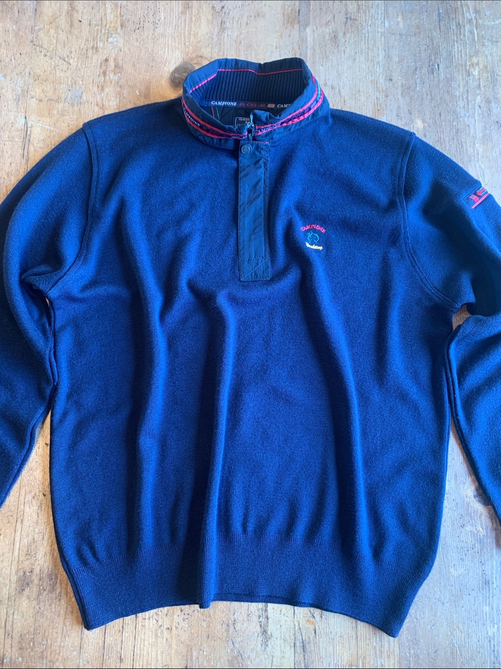 Men's Wool Blend Navy V-Neck Pullover Sweater with Yachting Logo